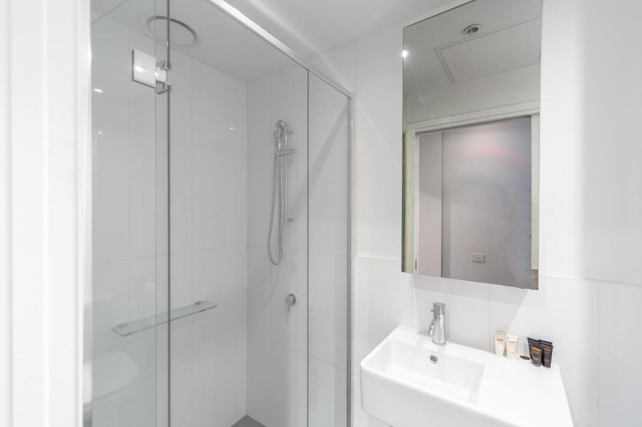 Aura2107, 2 Bedroom Apartment With Balcony, Stunning Yarra River And City Views Melbourne Exteriér fotografie