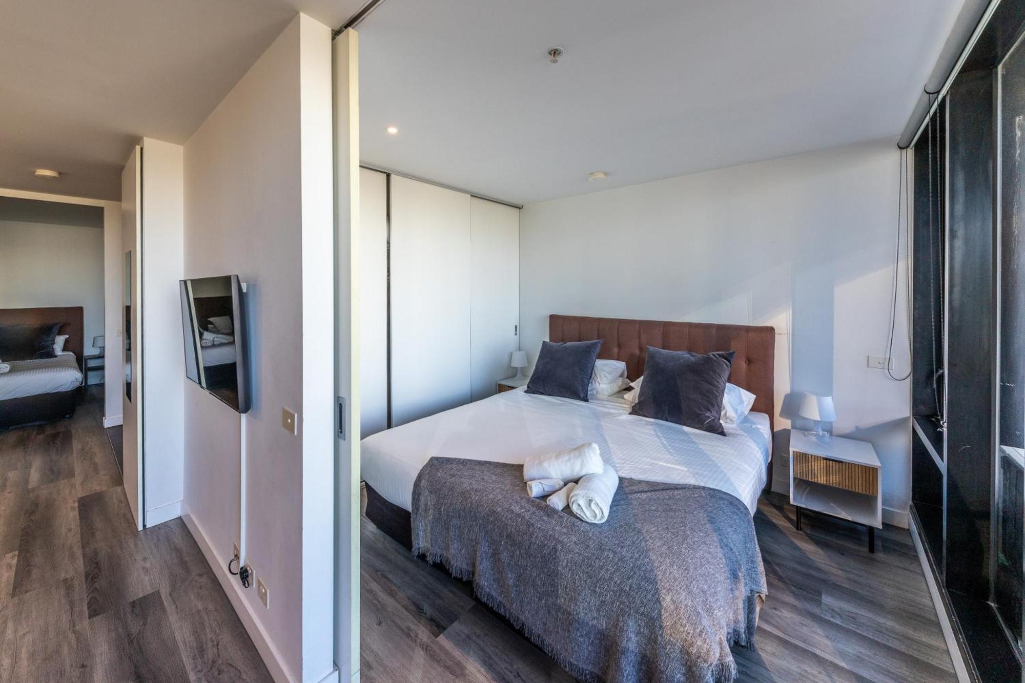 Aura2107, 2 Bedroom Apartment With Balcony, Stunning Yarra River And City Views Melbourne Exteriér fotografie
